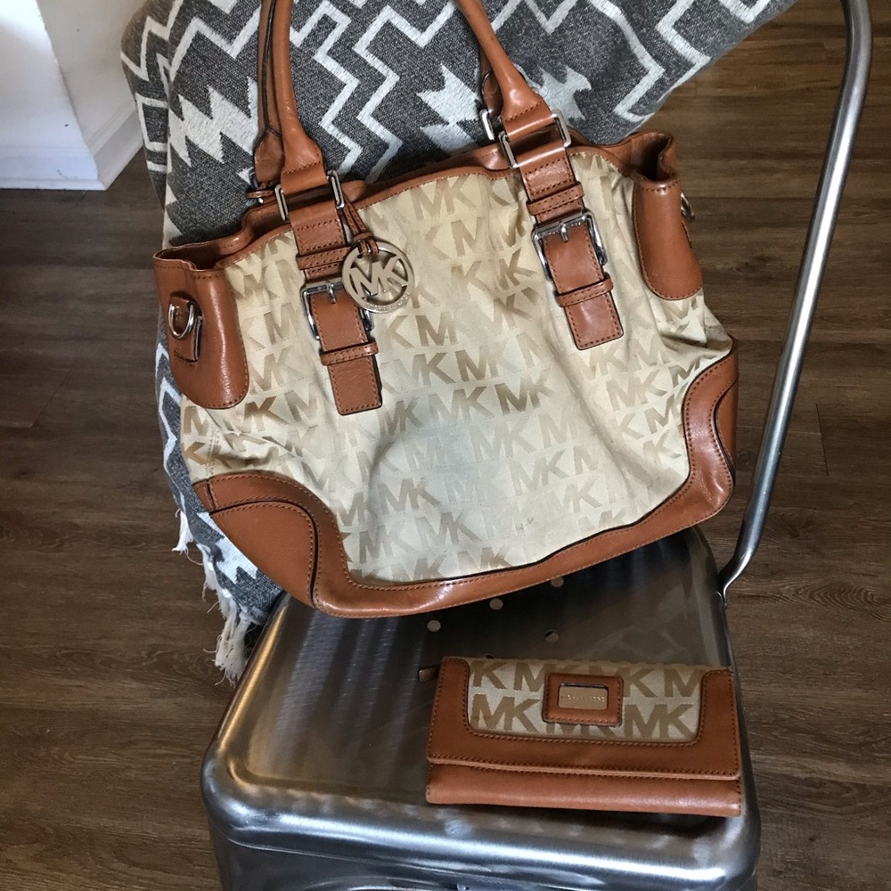 Michael Kors Handbag and Wallet